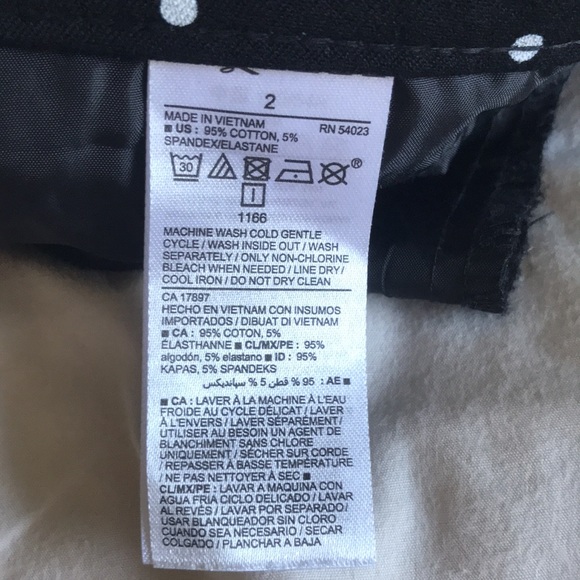 Old Navy Pixie Pants Polka Dot - Picture 4 of 7